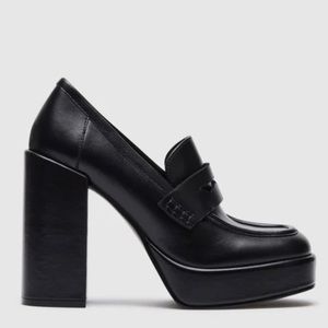 Platform heels NEW Steve Madden Ashe